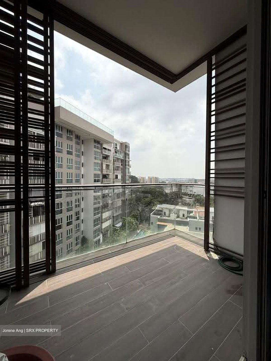eCO (D16), Condominium #609173401